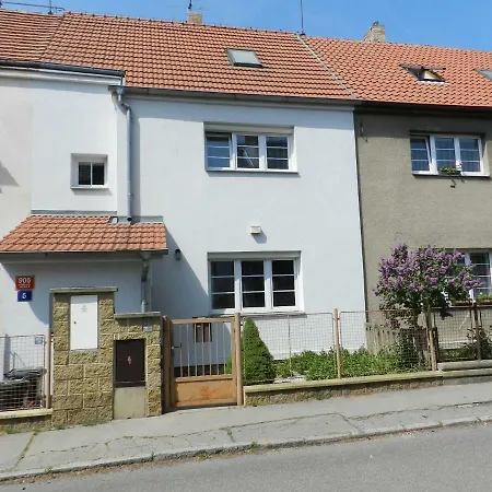 Apartmán Duplex With Garden Praha