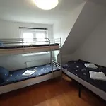 Duplex With Garden * براغ