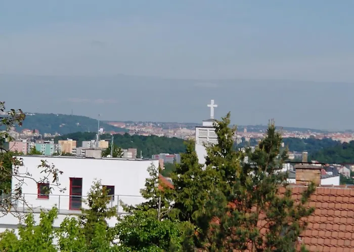 Duplex With Garden * Prag